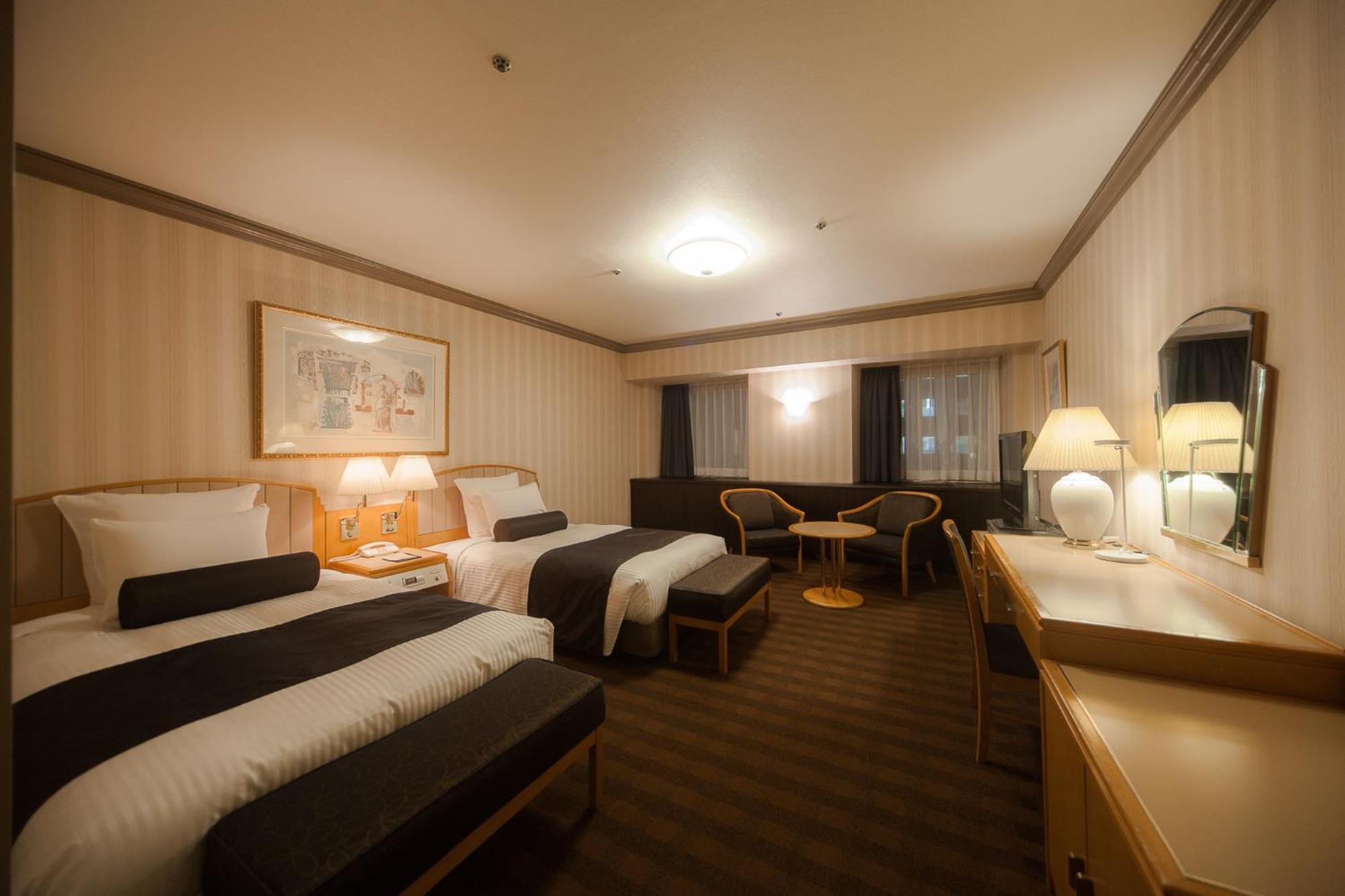 Hotel Ana Crowne Plaza Matsuyama By Ihg Zewnętrze zdjęcie