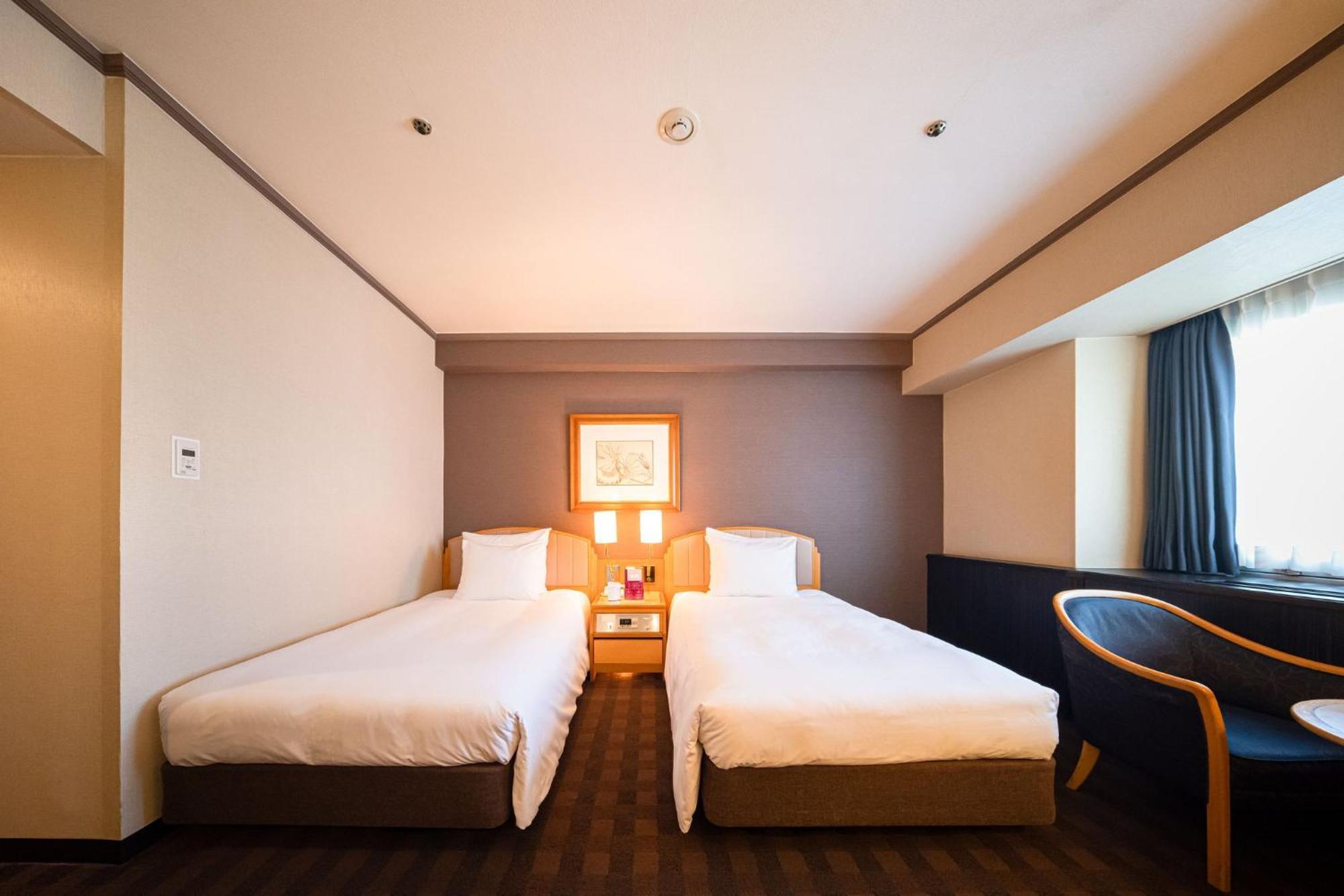 Hotel Ana Crowne Plaza Matsuyama By Ihg Zewnętrze zdjęcie