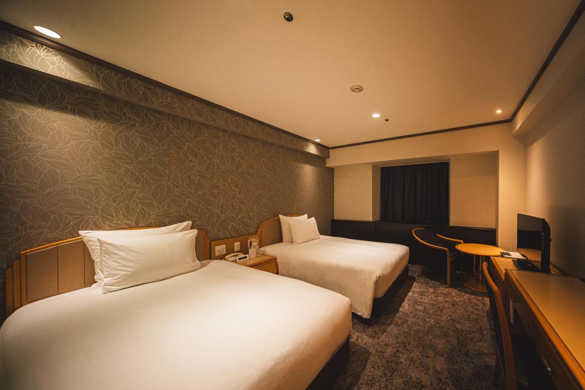 Hotel Ana Crowne Plaza Matsuyama By Ihg Zewnętrze zdjęcie