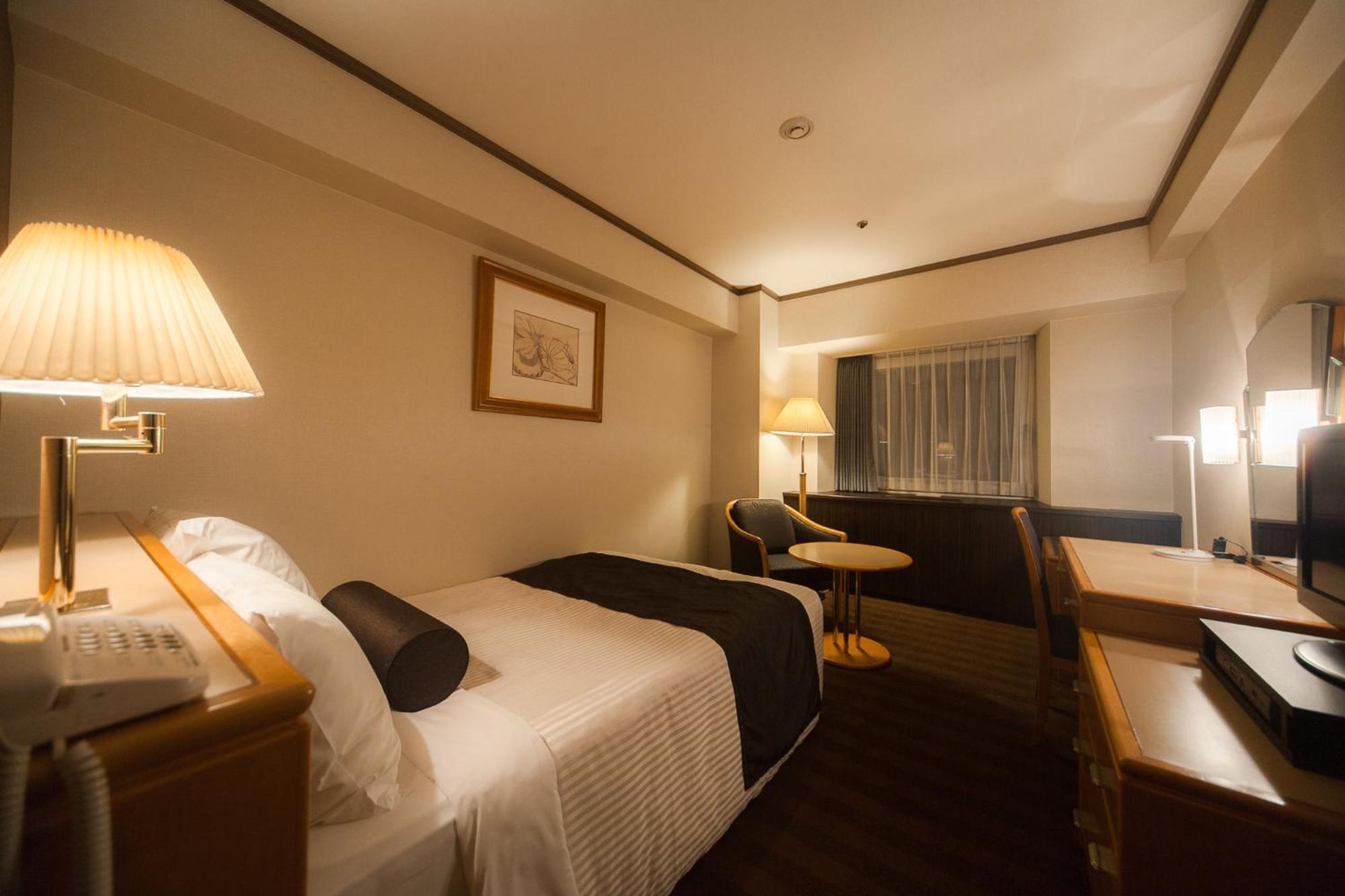 Hotel Ana Crowne Plaza Matsuyama By Ihg Zewnętrze zdjęcie