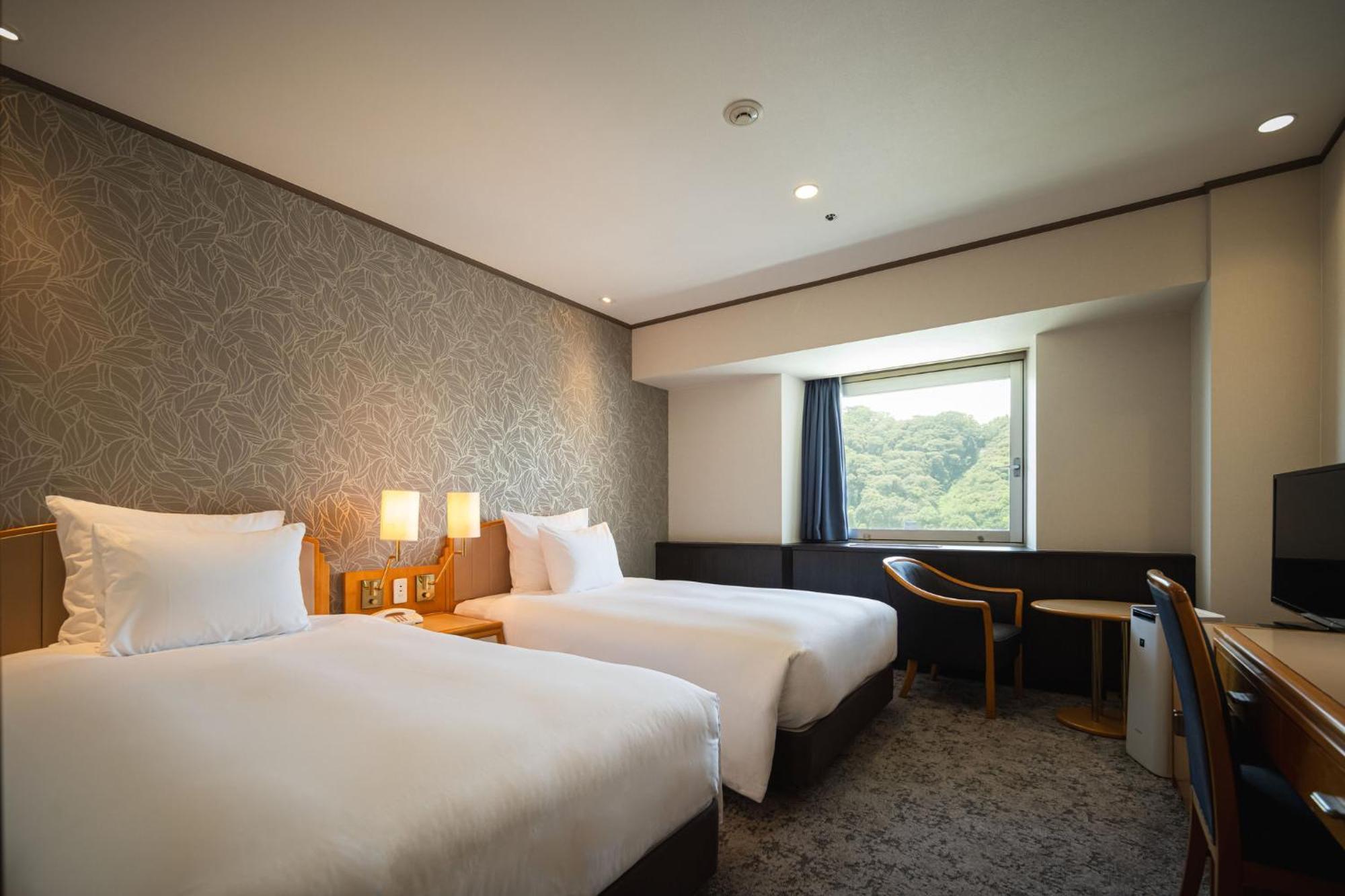 Hotel Ana Crowne Plaza Matsuyama By Ihg Zewnętrze zdjęcie