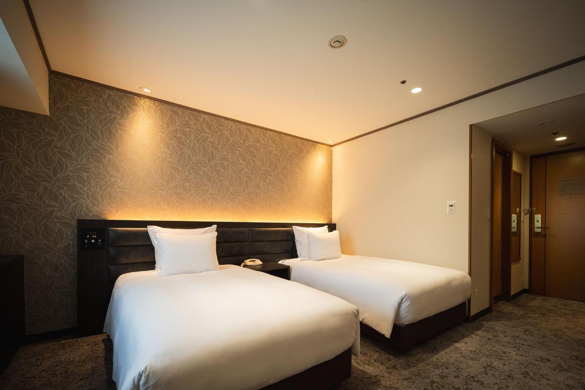 Hotel Ana Crowne Plaza Matsuyama By Ihg Zewnętrze zdjęcie